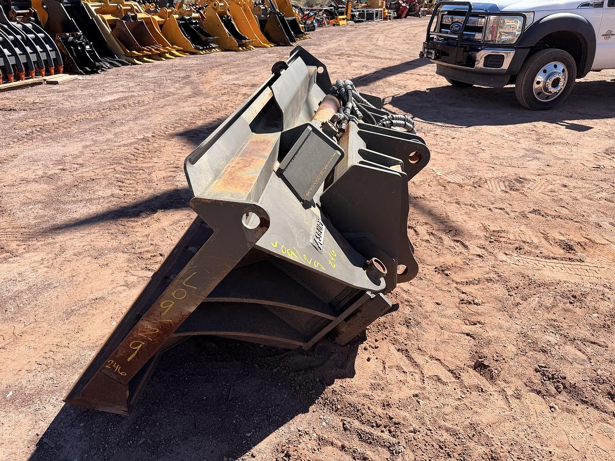 Used 9ft Loader Side Dump Bucket