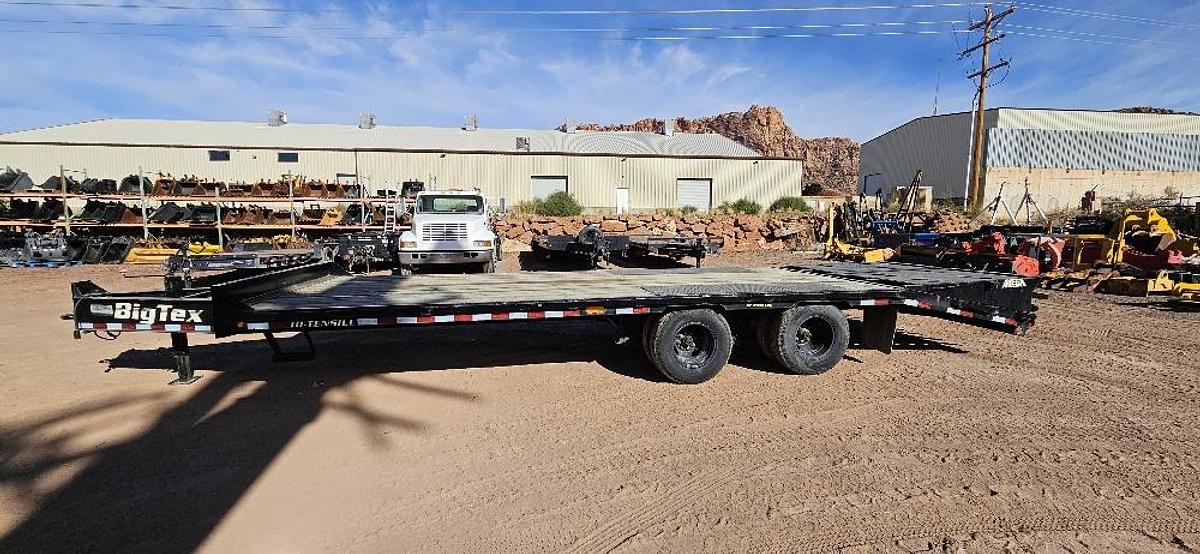 Used 2019 Big Tex 22PH HD 25 ft Trailer