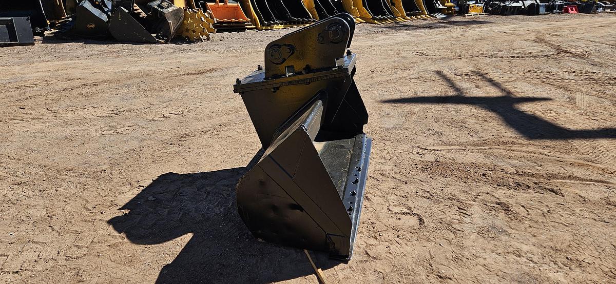 Used 82" Excavator Grading Bucket