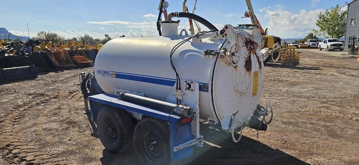 Used Ring-O-Matic Vacuum Trailer