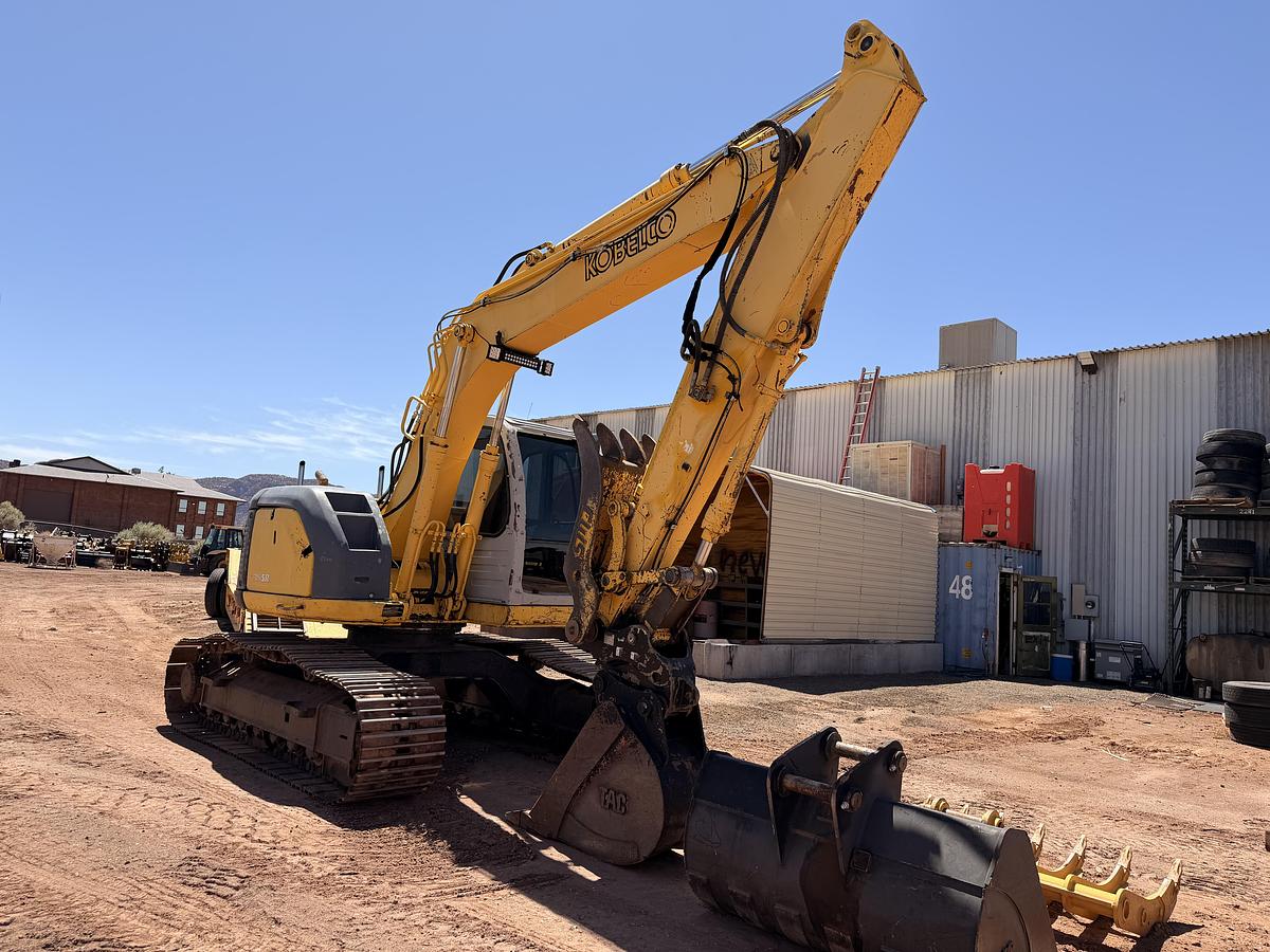 Used 2001 Kobelco 135 SR Excavator