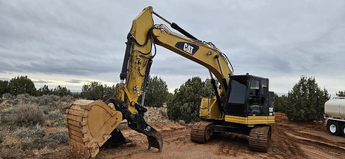 Used 2017 CAT 325F Excavator
