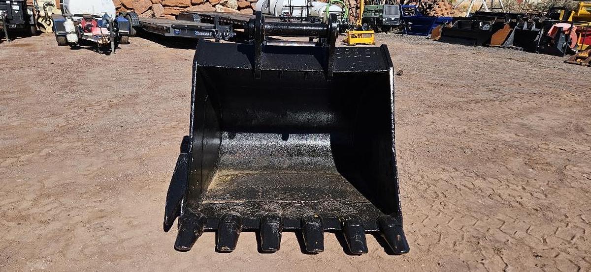 Used 64" Excavator Bucket