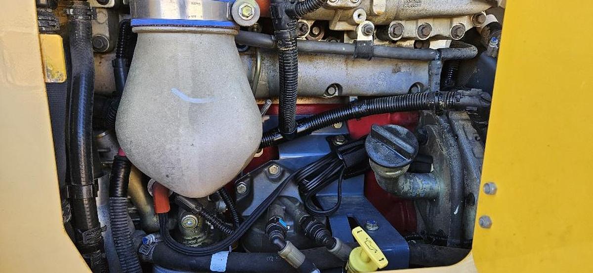 Used 2015 Gehl Telehandler