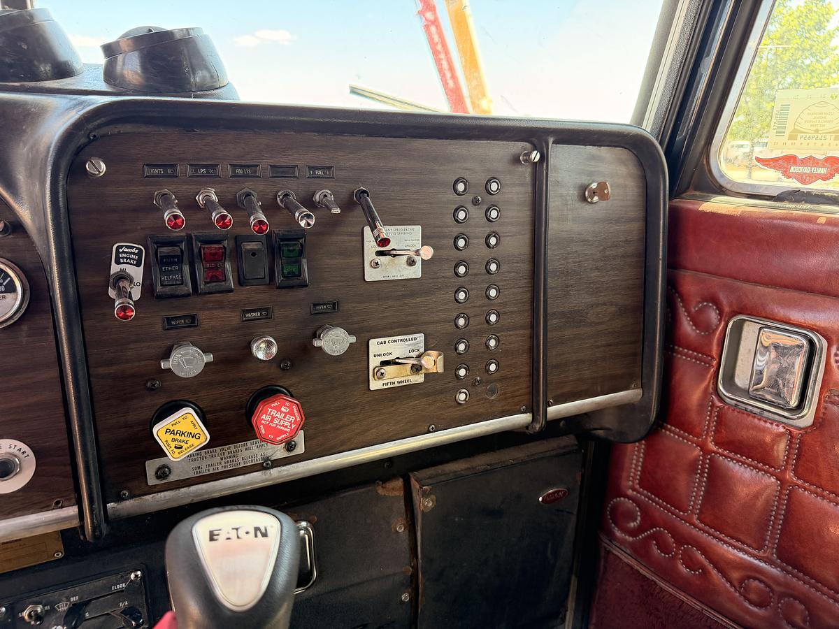 Used 1985 359 Peterbilt & 1997 Load King Equipment Trailer