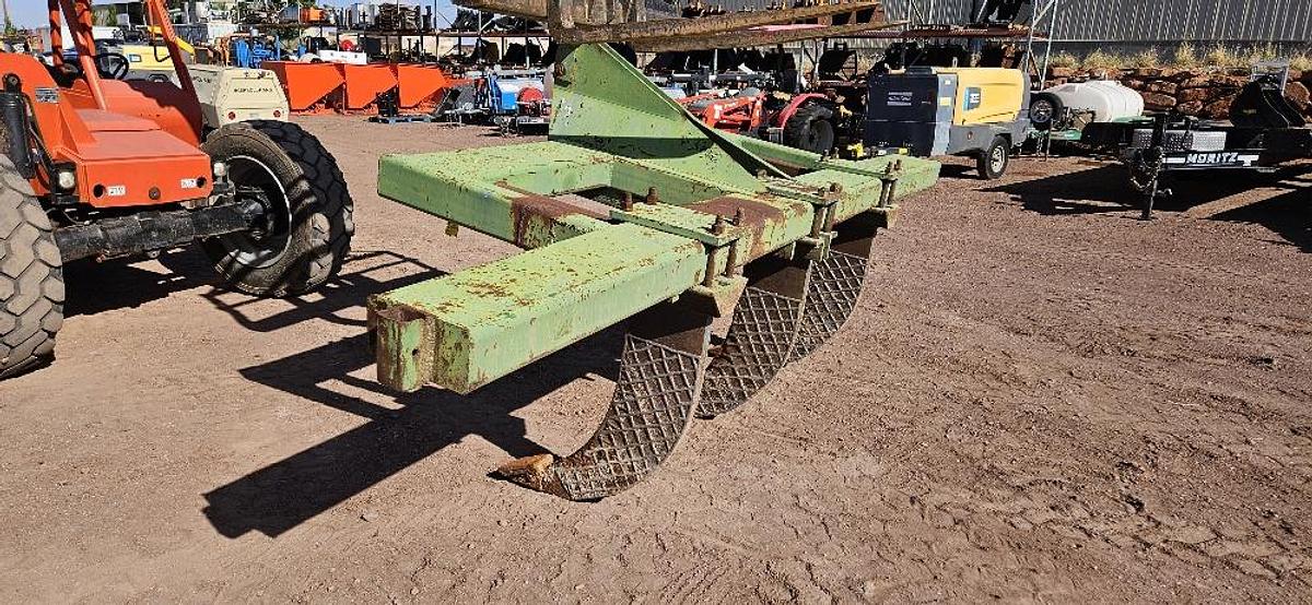 Used Tractor Rippers