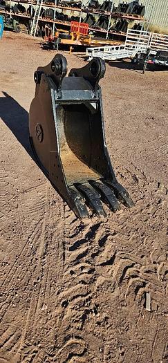 Used 2' Excavator Bucket