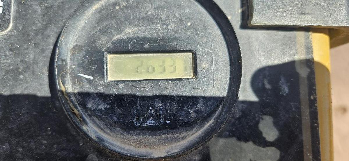 Used Cat Sheeps Foot Vibratory Roller Compactor