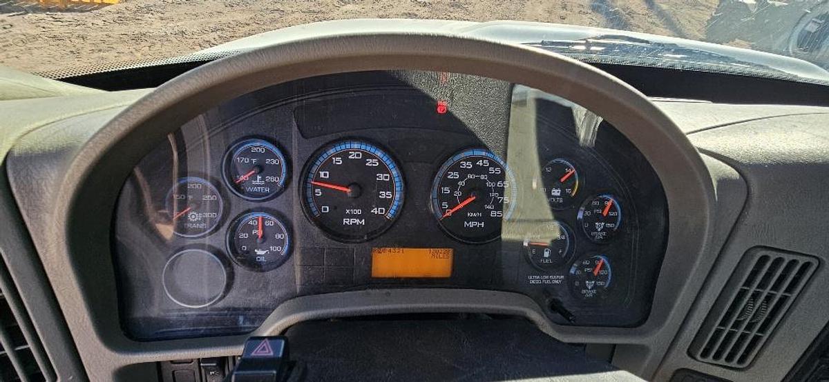 Used 2009 Interntaional 4300 Mechanic Truck