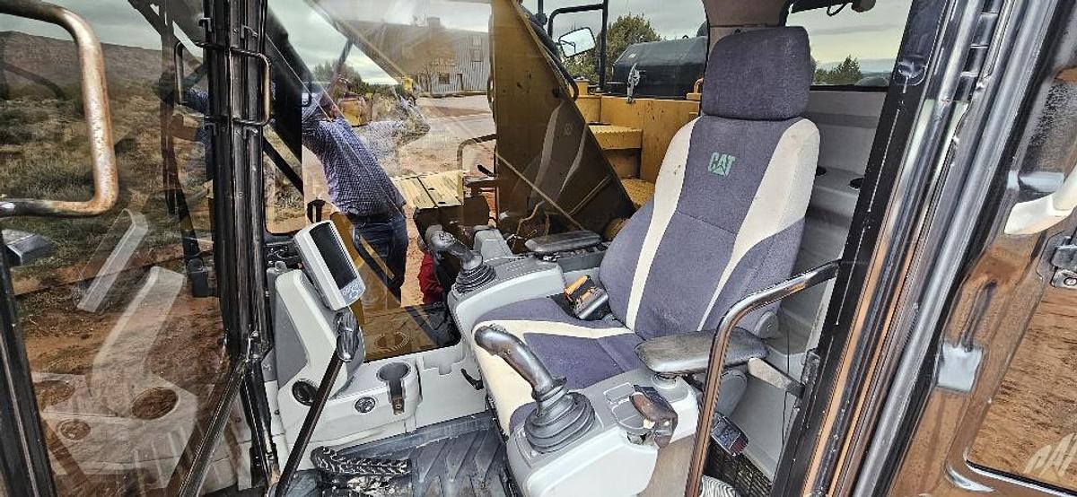 Used 2017 CAT 325F Excavator