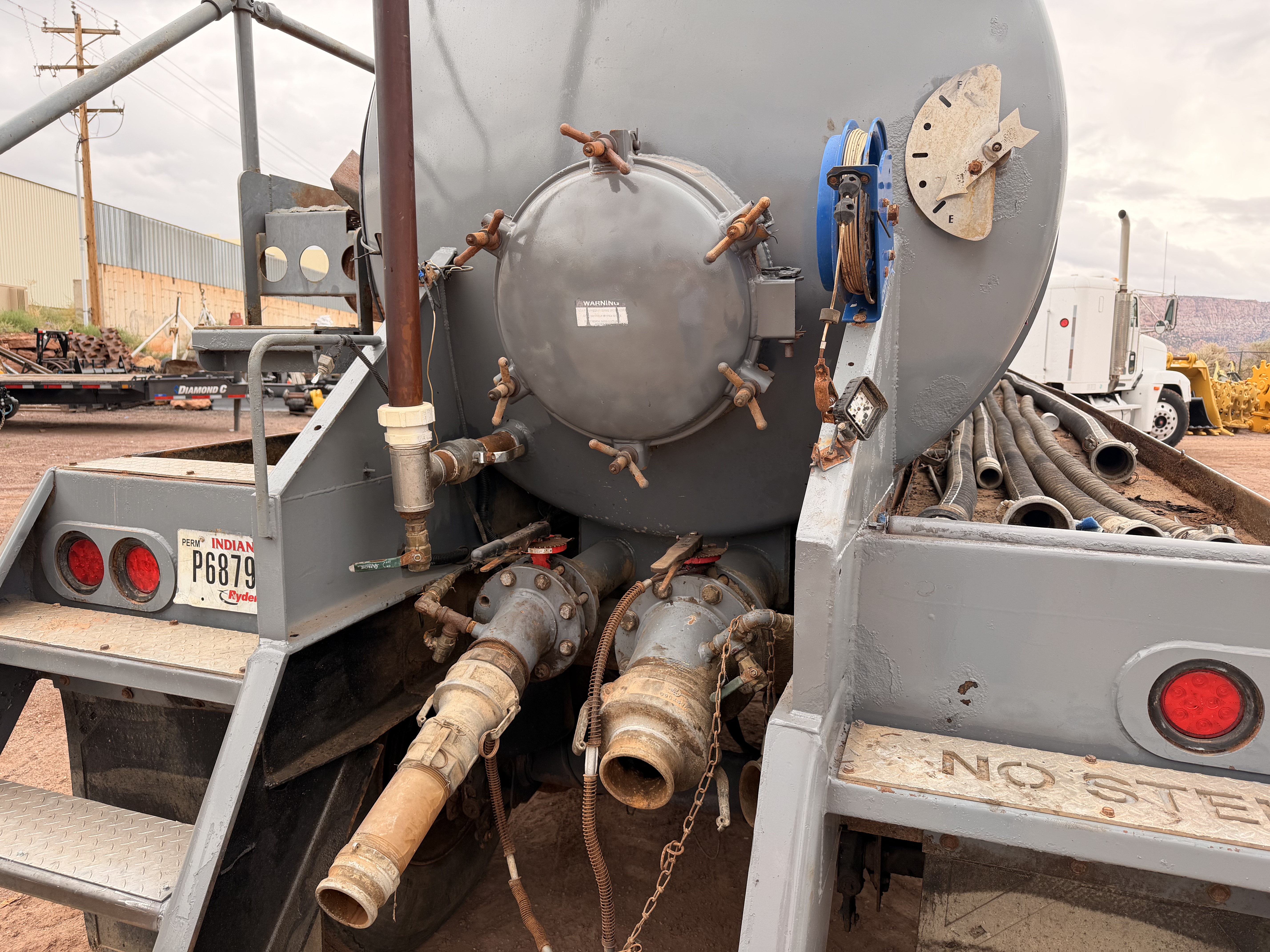 Used 2013 5,460 Gallon Vacuum Tanker Trailer