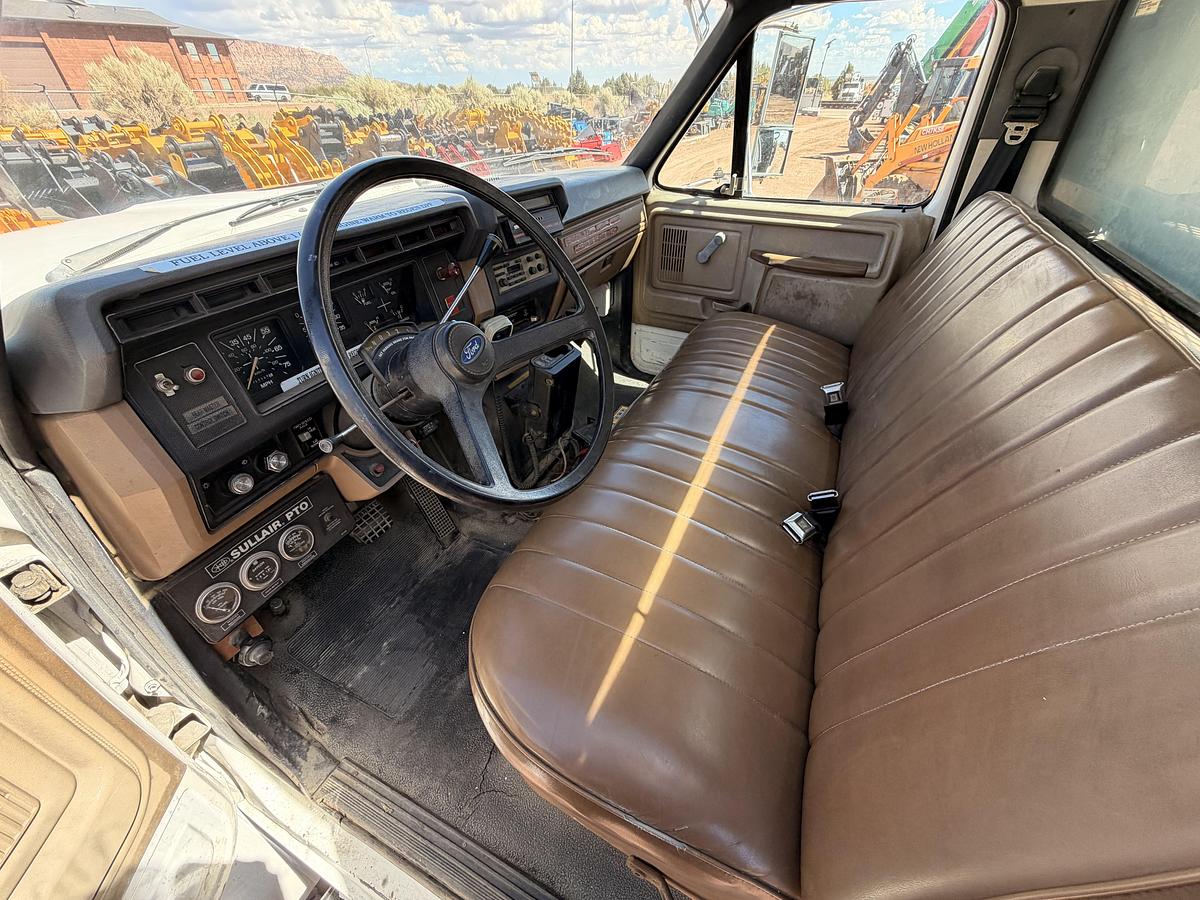 Used 1992 Ford Vacuum Truck