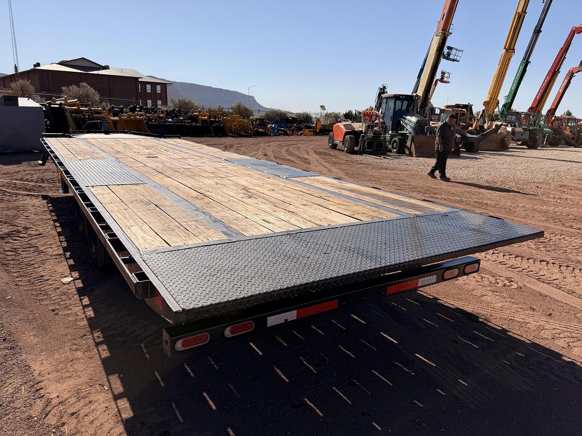 Used 24' Equipment Trailer