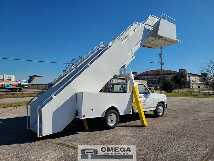 Used Stinar SPS 3515 Stair Truck