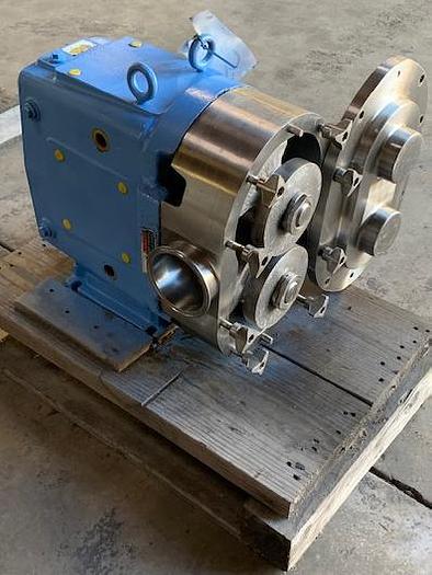 Waukesha Model 220 Positive Displacement Pump
