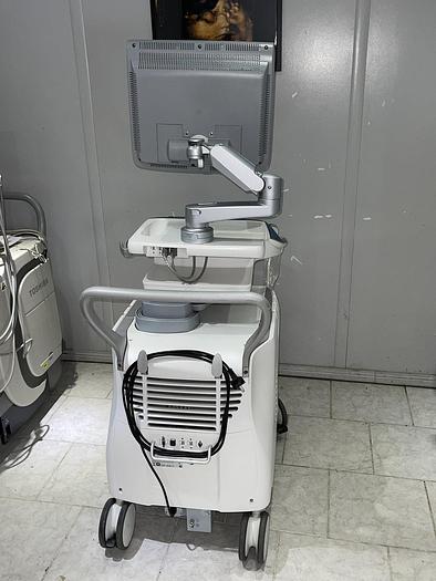 Gebraucht GE Voluson E8 Ultraschallgerät mit  2x neue Sonde + 1x gebrauchte sonde + Sony Drucker