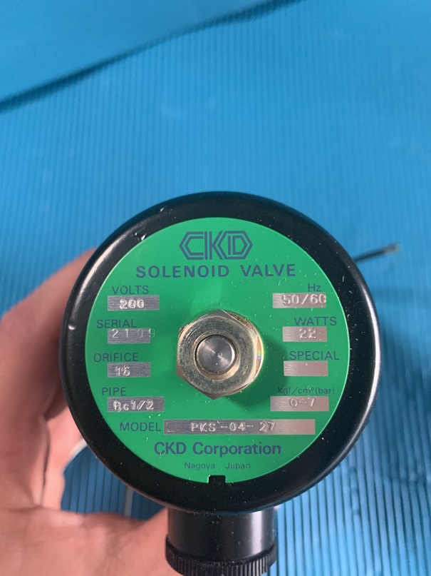 Used CKD solenoid valve PKS-04-27