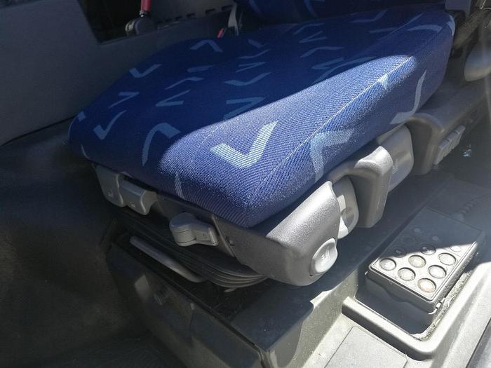 Usato Autocarro 2004 IVECO Magirus modello 240E26 - a metano (Disponibili n.2 )