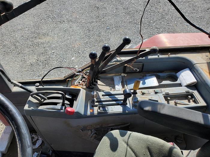 Used Case 7220 Tractor - 6900 hrs