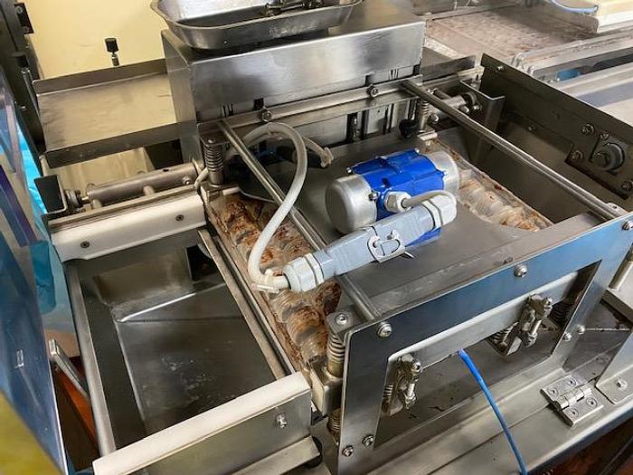 Used Selmi 275 Chocolate Moulding Line