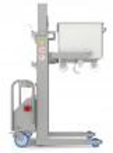 BackSaver Model SNT Buggy Lifter Stacker