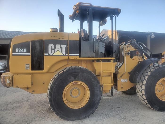 Used 2004 CAT 924G