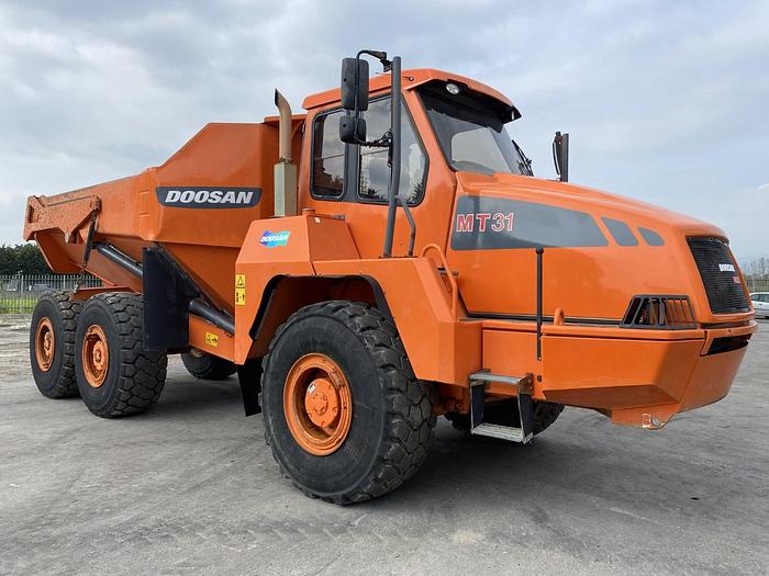 Usato 2011 DOOSAN MOXY MT31