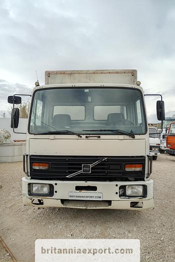 Used 1986 VOLVO FL613 13 ton box lorry.