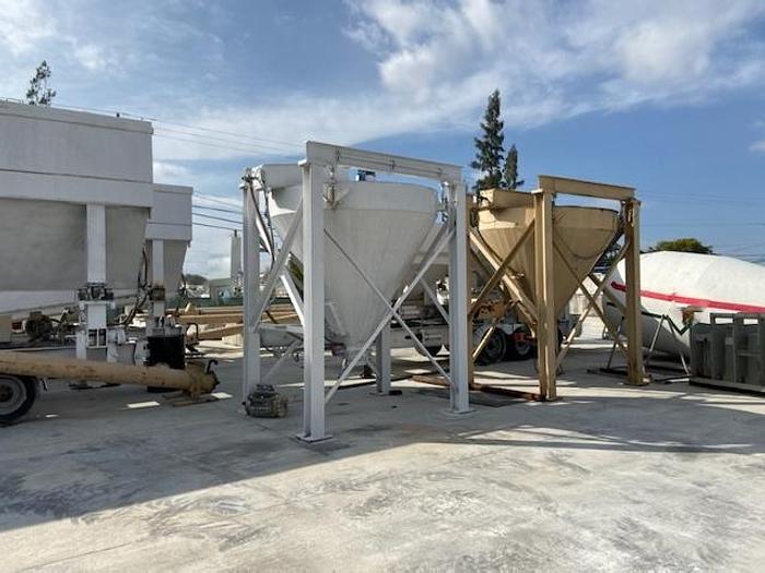Used Portable Port-A-Pour Silo and Cement Batcher