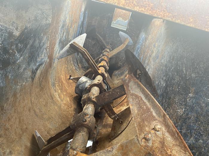 Used Used Marion Mixer approximately 100 cubic feet carbon steel Paddle Mixer