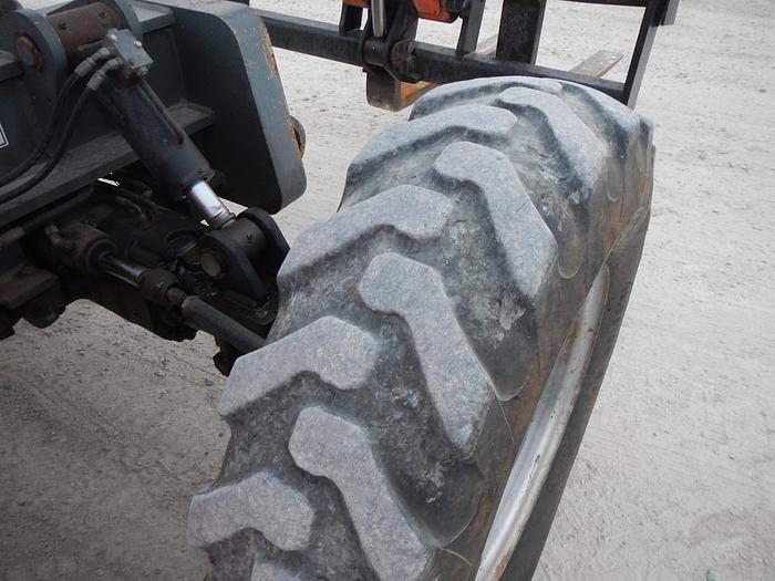 Used 2006 JLG-Skytrak G6-42A telehandler