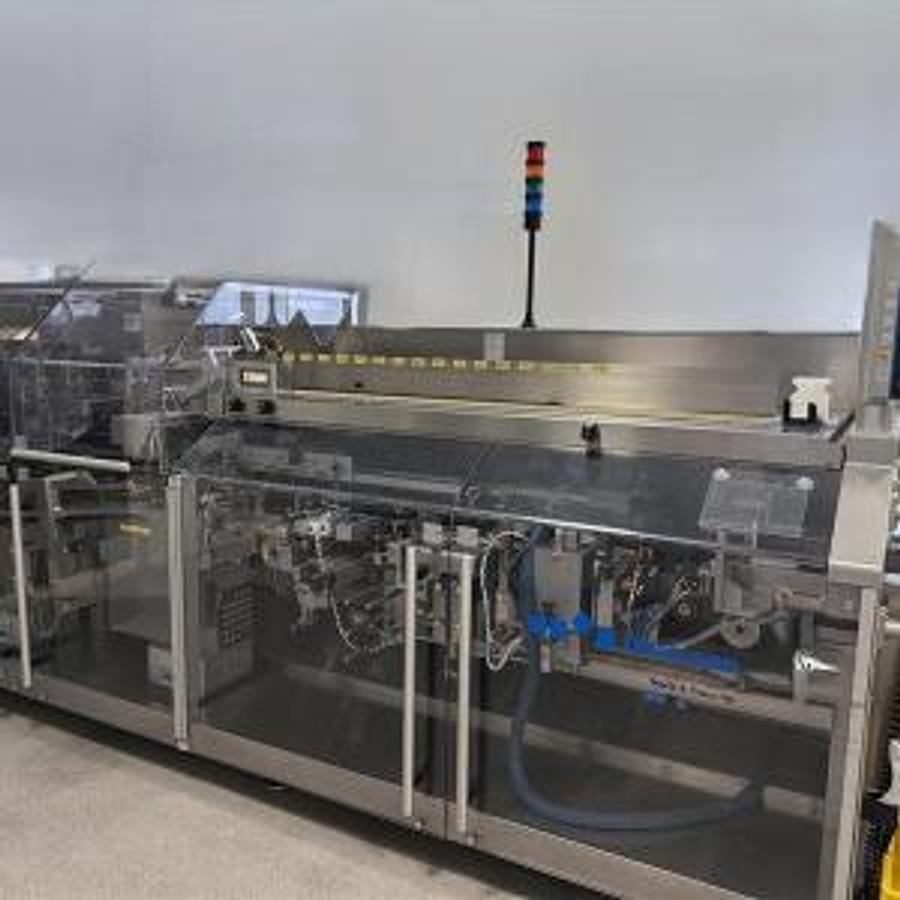 Usado A H Uhlmann BEC300 Linea emblistadora + Estuchadora 