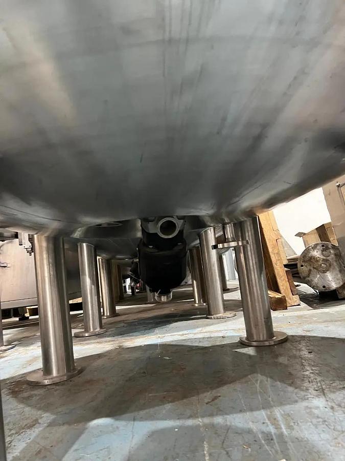 Usado C REACTOR  ACERO INOXIDABLE 316L 1700 L CON CAMISA Y AGITACION