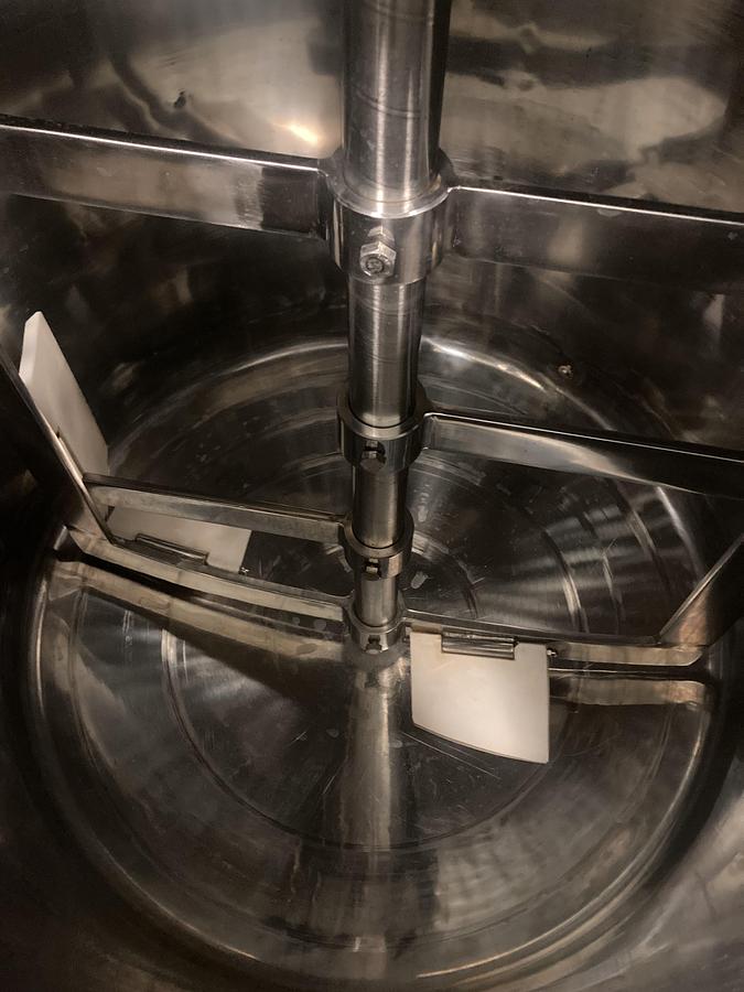 Usado Reactor planetario 900 litros útiles 