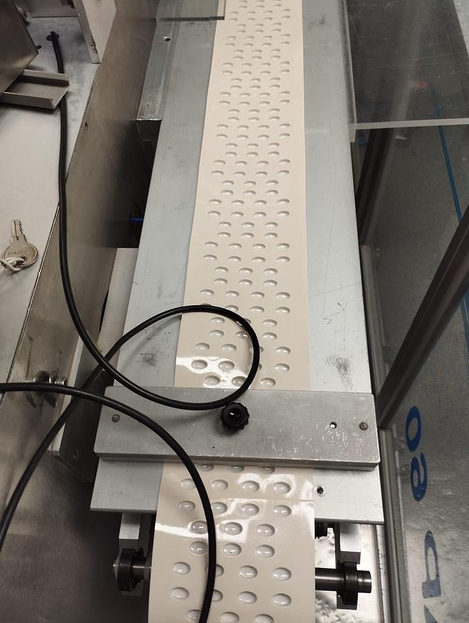 Usado Maquina estuchadora FAMAR  + emblistadora TECNOFORMATI . SALVA