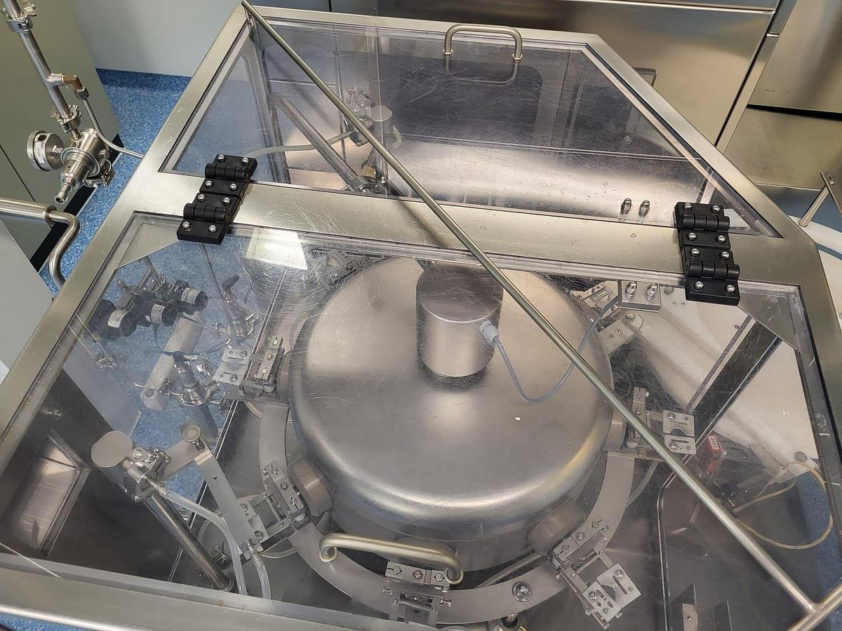 Usado it Linea Steriline Washer . Tunnel Steriline VSH02 . Filler Groninger KFVG251