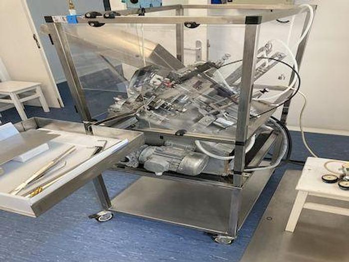 Usado Llenadora cerradora de ampollas MACORRA