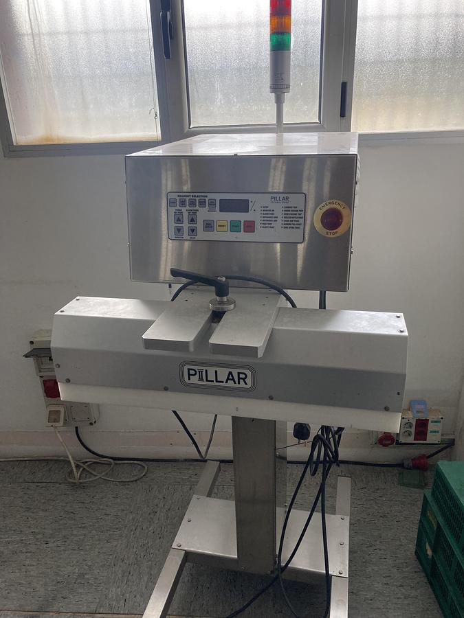 Usado  Cerradora por inducción PILLAR Thecnologies