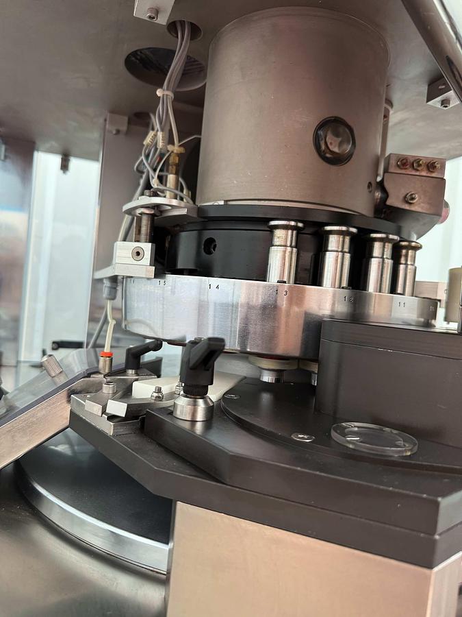 Usado F O Tableteadora Ronchi PA 20