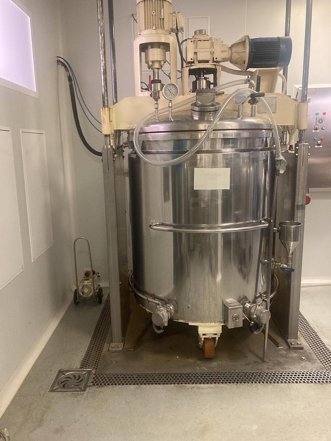 Usado Reactor planetario 900 litros útiles 