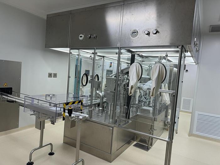 Usado A Llenado y cierre de jeringas desechables BAUSCH+STRÖBEL