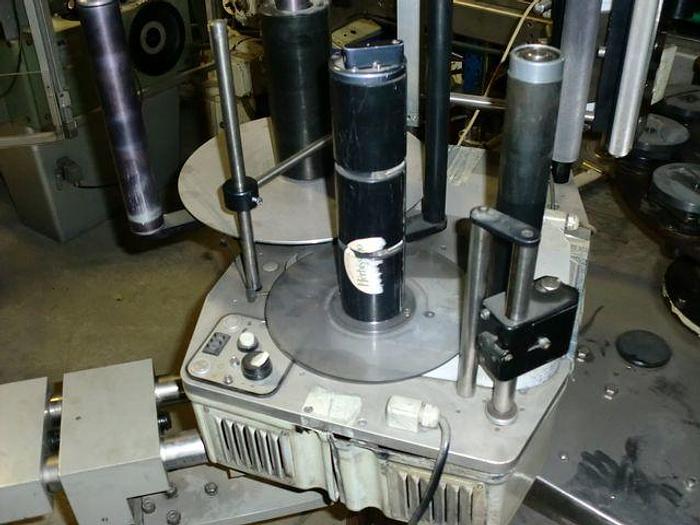 Usado Etiquetadora OLIVE 2 cabezales