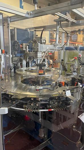 Usado F. I Estuchadora vertical Tinarelli