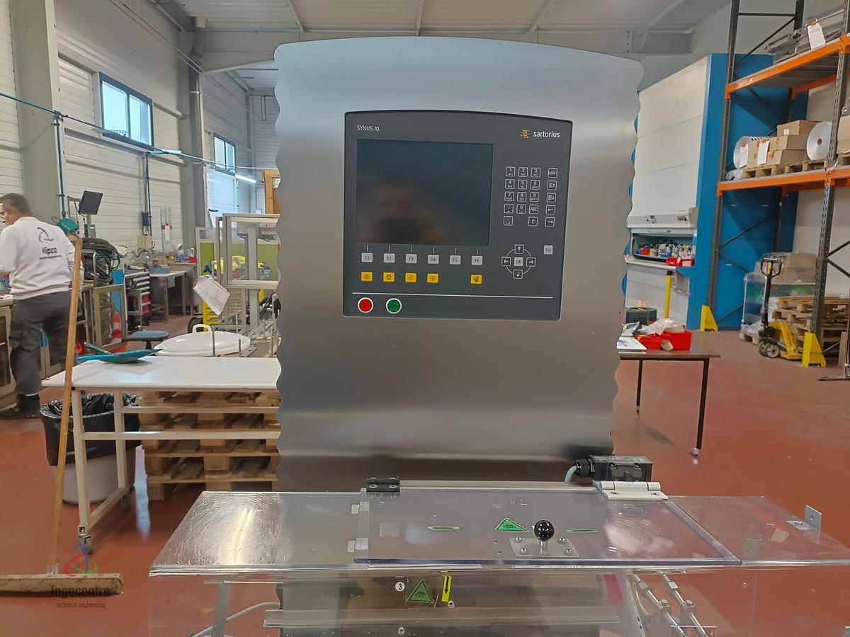 Usado F I Controladora de peso Sartorius