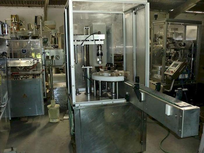 Usado Capsuladora/ Roscadora ANCIMO modelo CAP 9.000