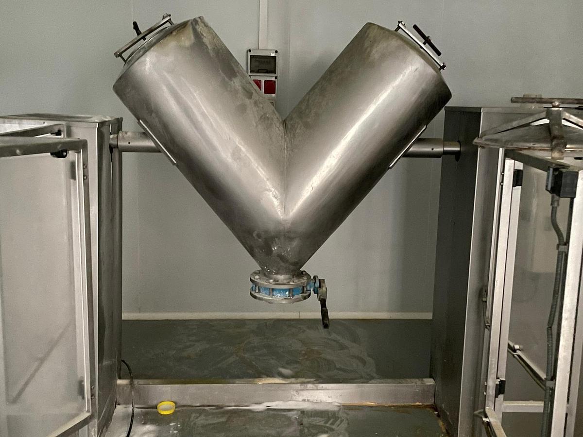 Usado  Mezclador V 200 litros 