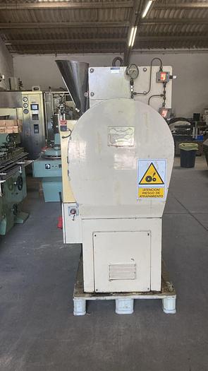 Usado 1976 FETTE  EXACTA 31 DIAMETRO TABLETA 65 mm