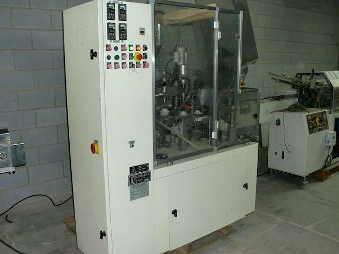 Usado COMADIS Maquina llenadora/cerradora de tubos de pvc.  Modelo SENA 60 matricula  1C65/A25/91