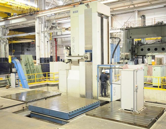 Used 2007 6" Union Floor Type Boring Mill, Model PCR 160, X-318", Y-198", 67 HP, 3000 RPM, 50 taper, 40 ATC, (2) Right Angle Heads