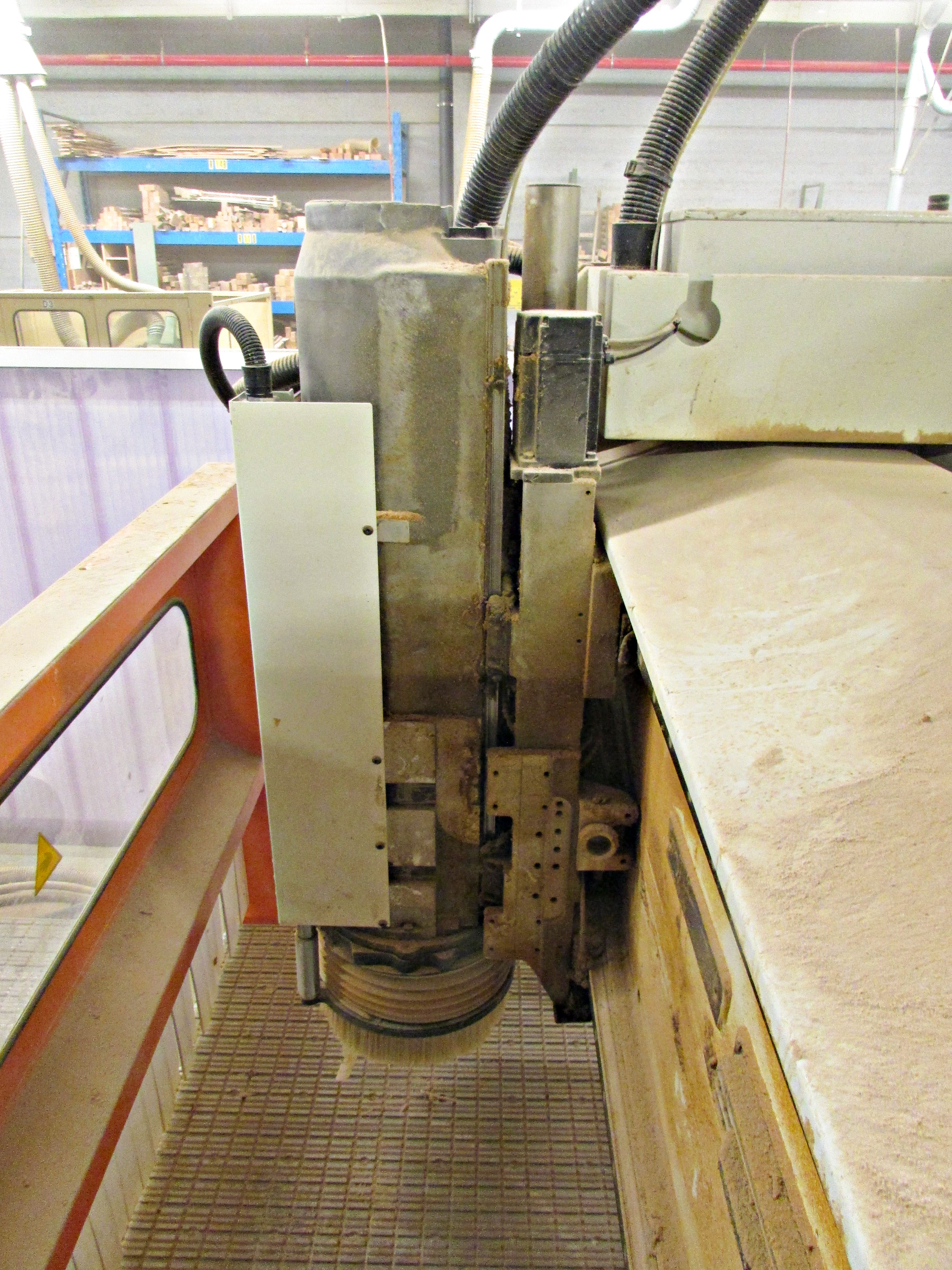 Used SCM Record 220 - 1999